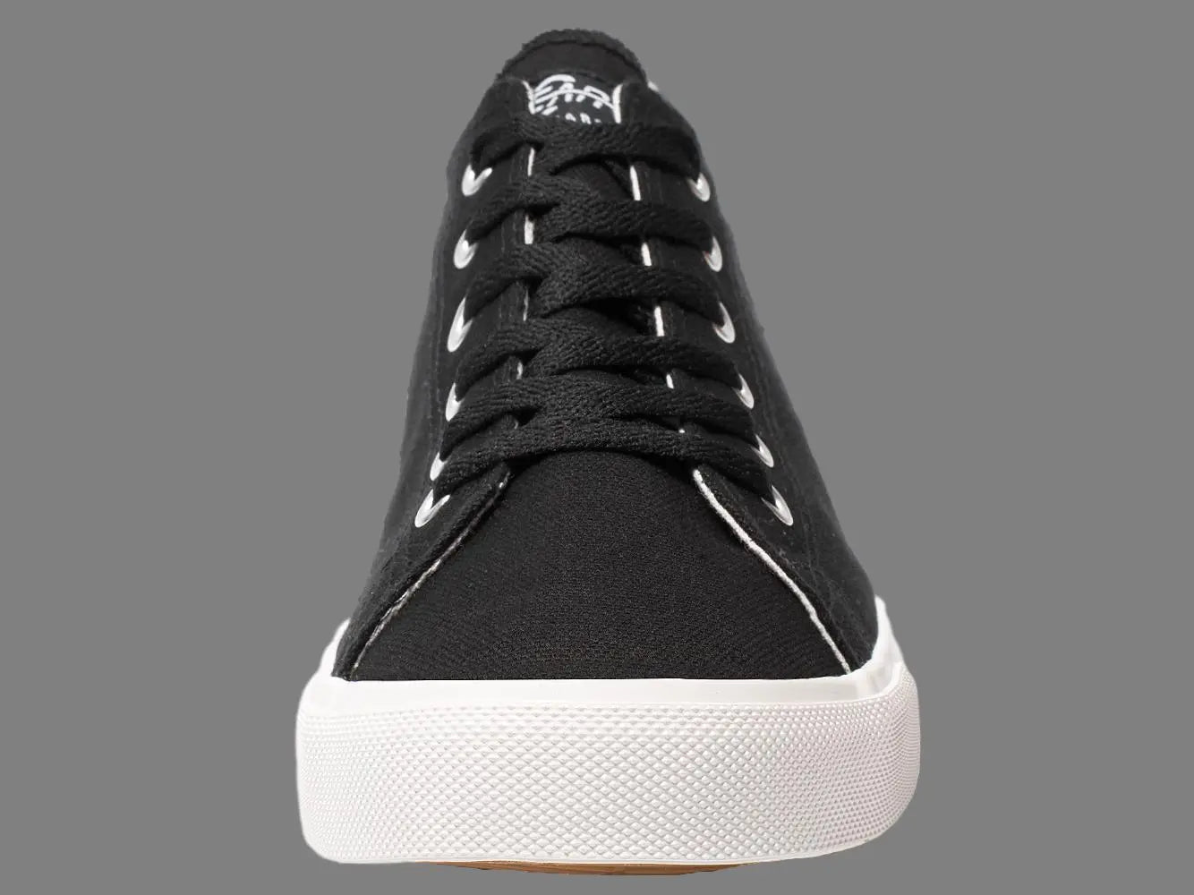 Retro Black/White Canvas Sneakers - Cushioned Insole