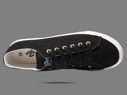 Retro Black/White Canvas Sneakers - Cushioned Insole